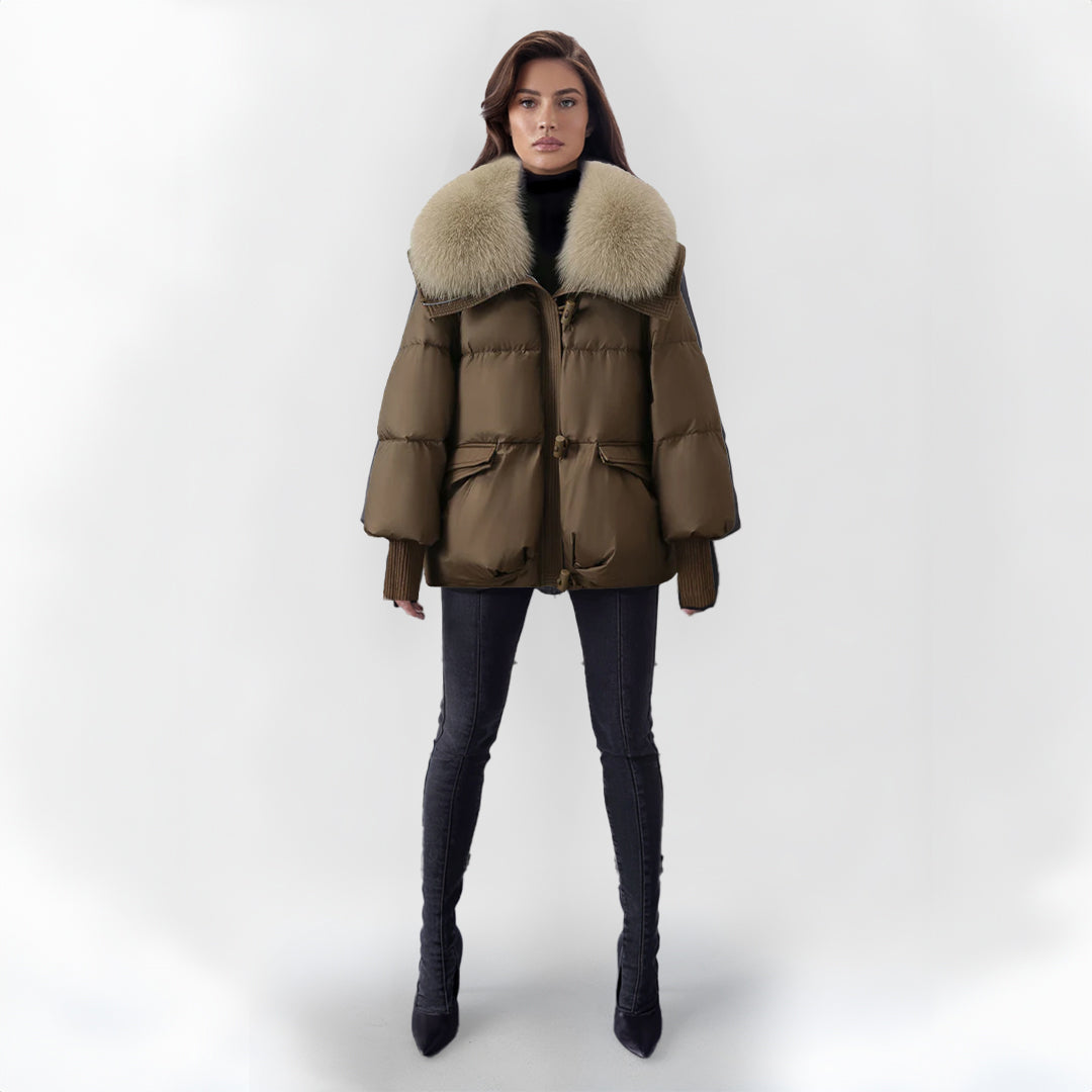 Warmes Winterkleid mit Kunstpelz Kragen