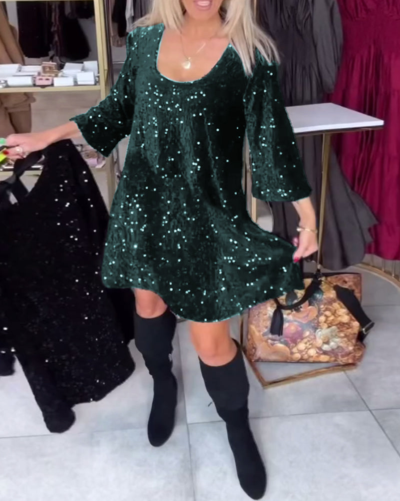 Elegantes Kleid Pailletten Offener Ausschnitt