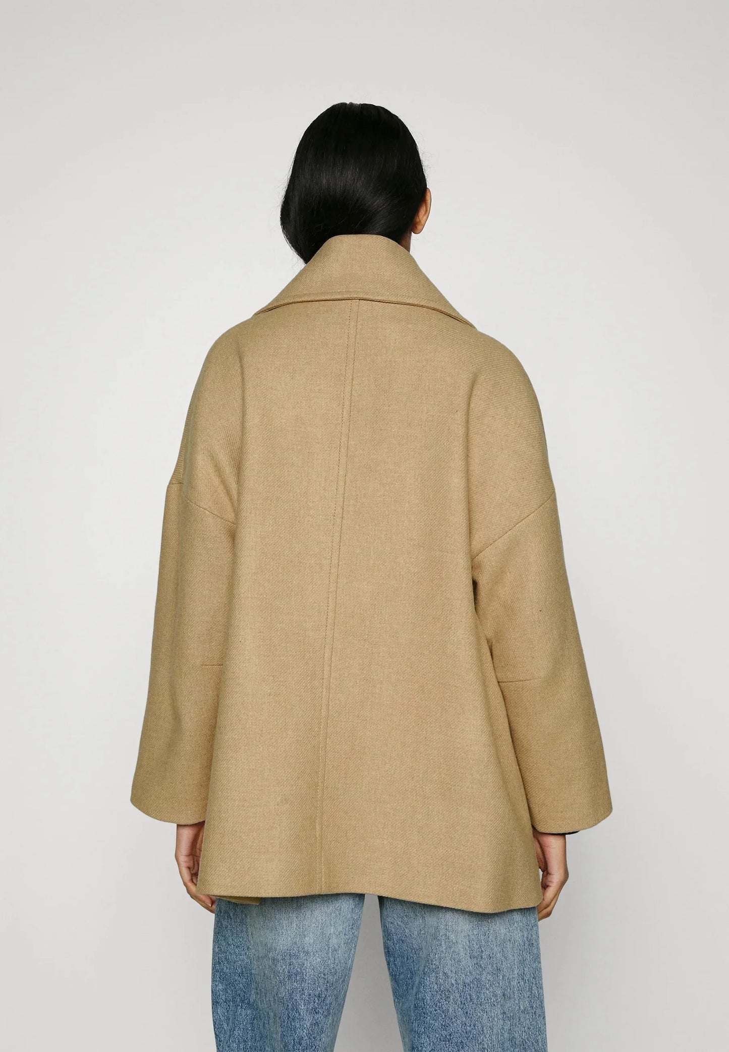 Eleganter Damen Wintermantel Kamelfell - IdealeKleiden