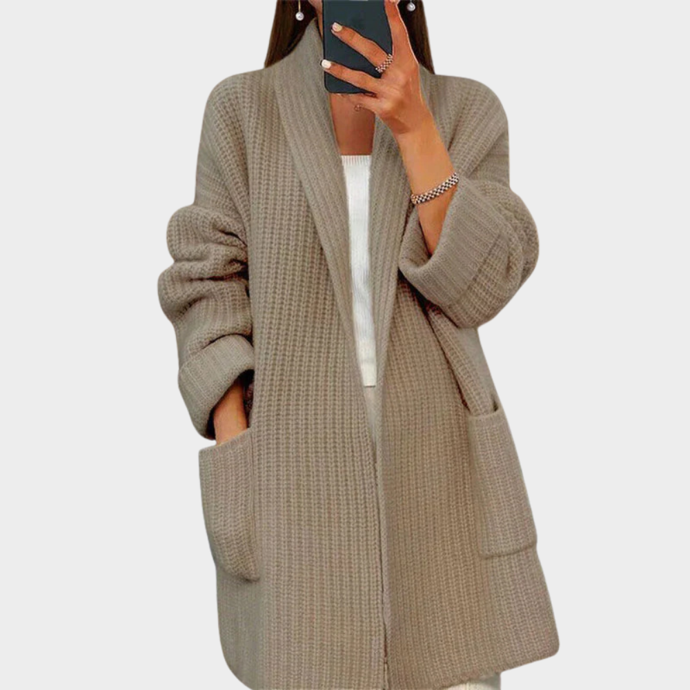 Weicher Wollpullover Gemütlich Gestrickt