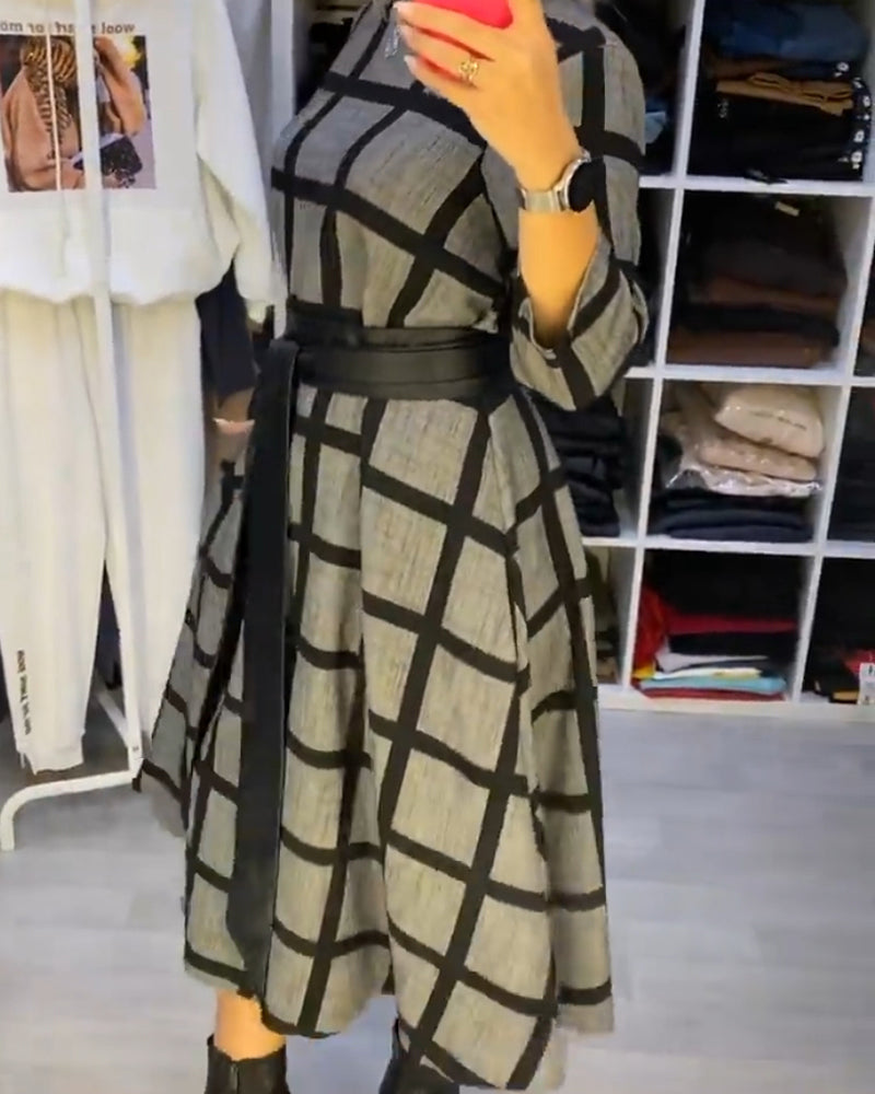 Elegantes Karo-Kleid Rundhals Damen - IdealeKleiden