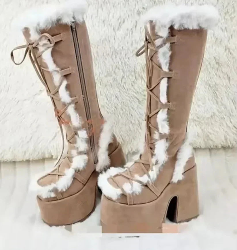 Warme Fellstiefel mit dicken Sohlen