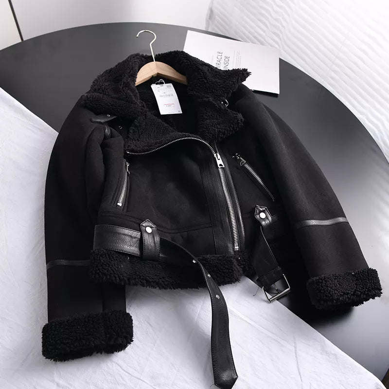 Elegante Damen Winterjacke Wildleder