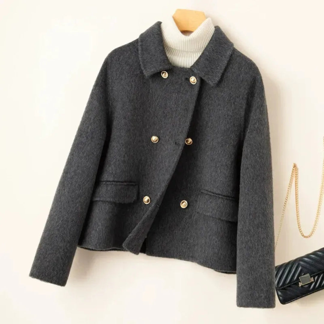 Eleganter Wollmantel Puppenkragen Luxus Knöpfe