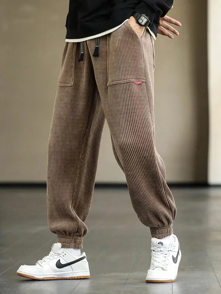 Bequeme Herren Jogger Cordhose Relax Fit