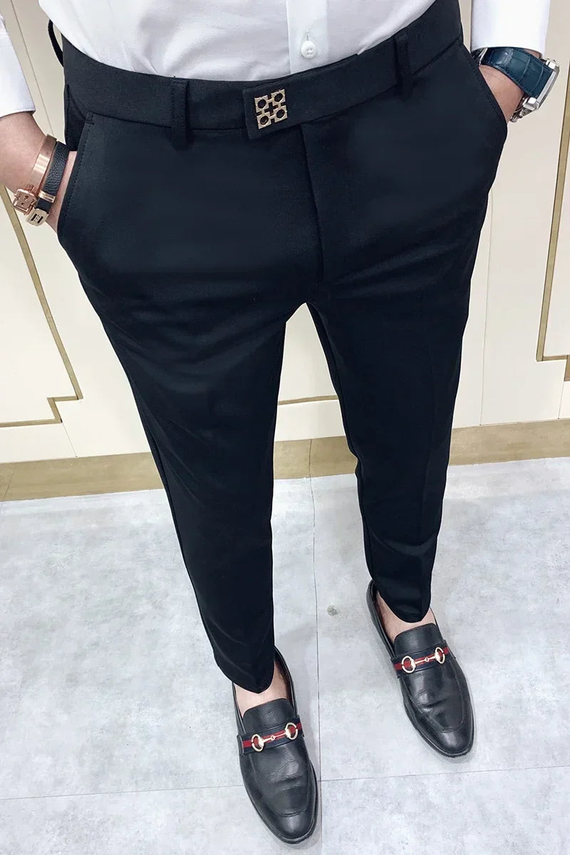 Schlanke Herrenhosen Slim Fit
