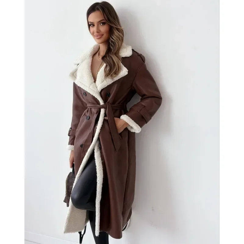 Stilvolle Damenjacke Luxus Design