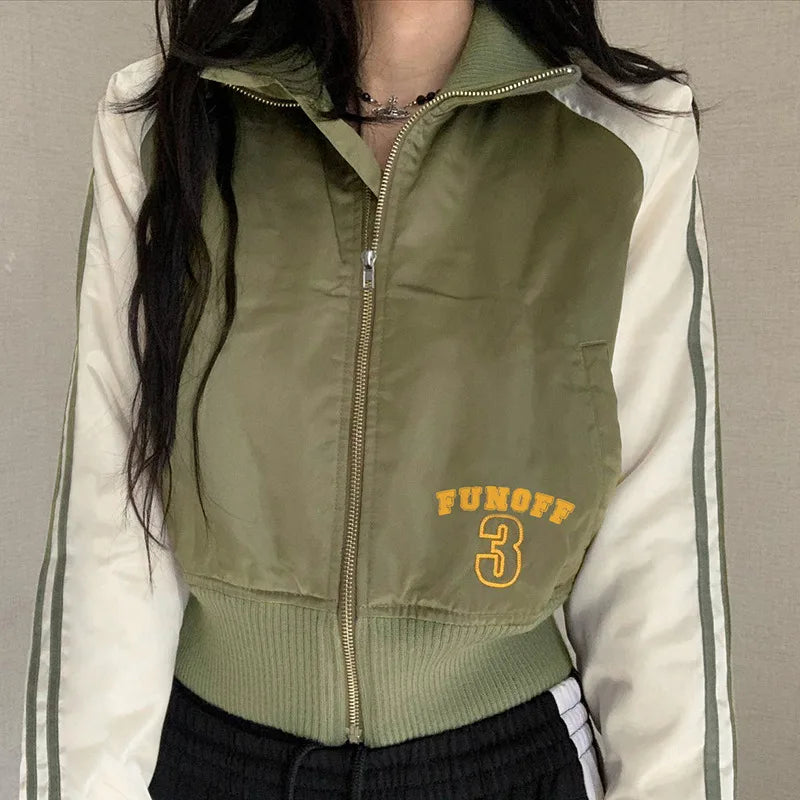 Stylische Jacke Watching You Streetwear Design - IdealeKleiden