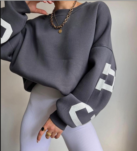 Übergroßer Pullover Modern Oversized