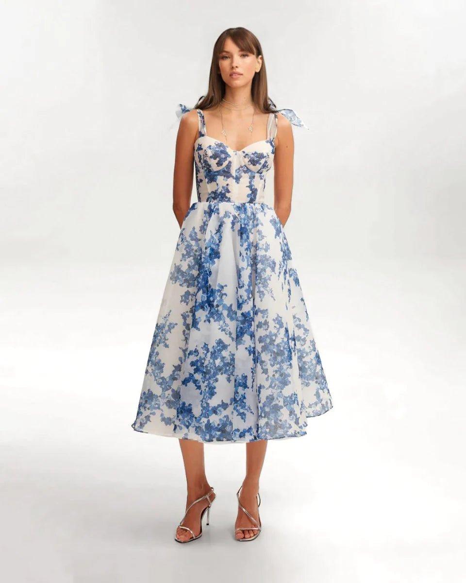 Romantisches Frauenkleid Blumenstickerei Schleife - IdealeKleiden
