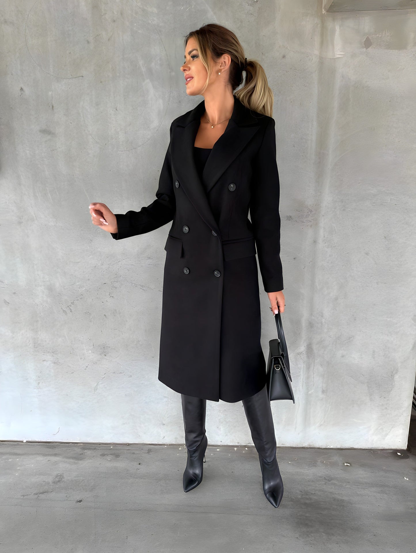 Eleganter Damen Wollmantel Lang Tailliert