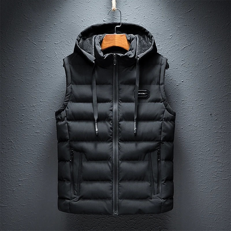 Praktischer Bodywarmer Mit Kapuze