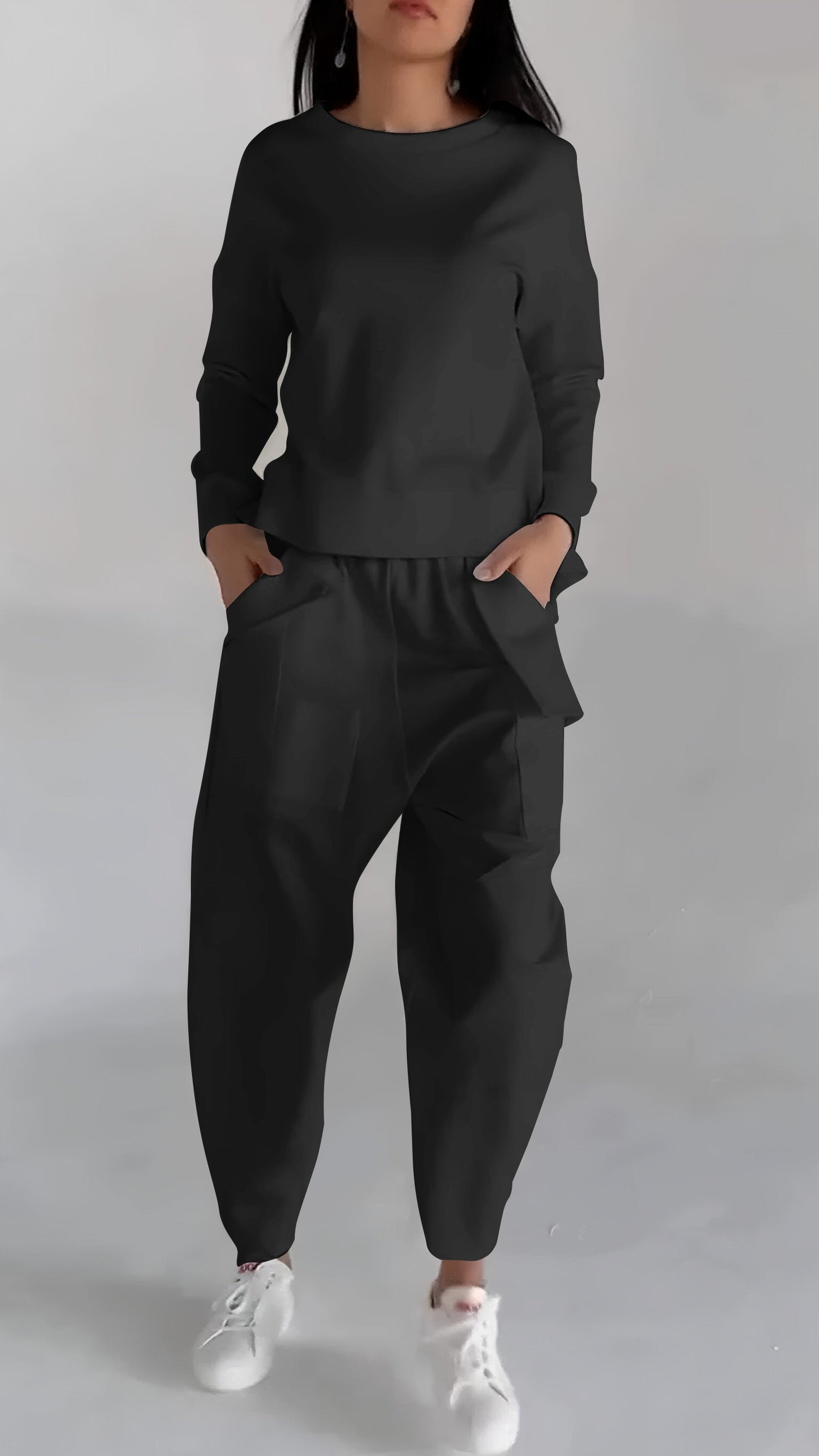 Praktische Damenkleidung mit Leichtem Oberteil Look