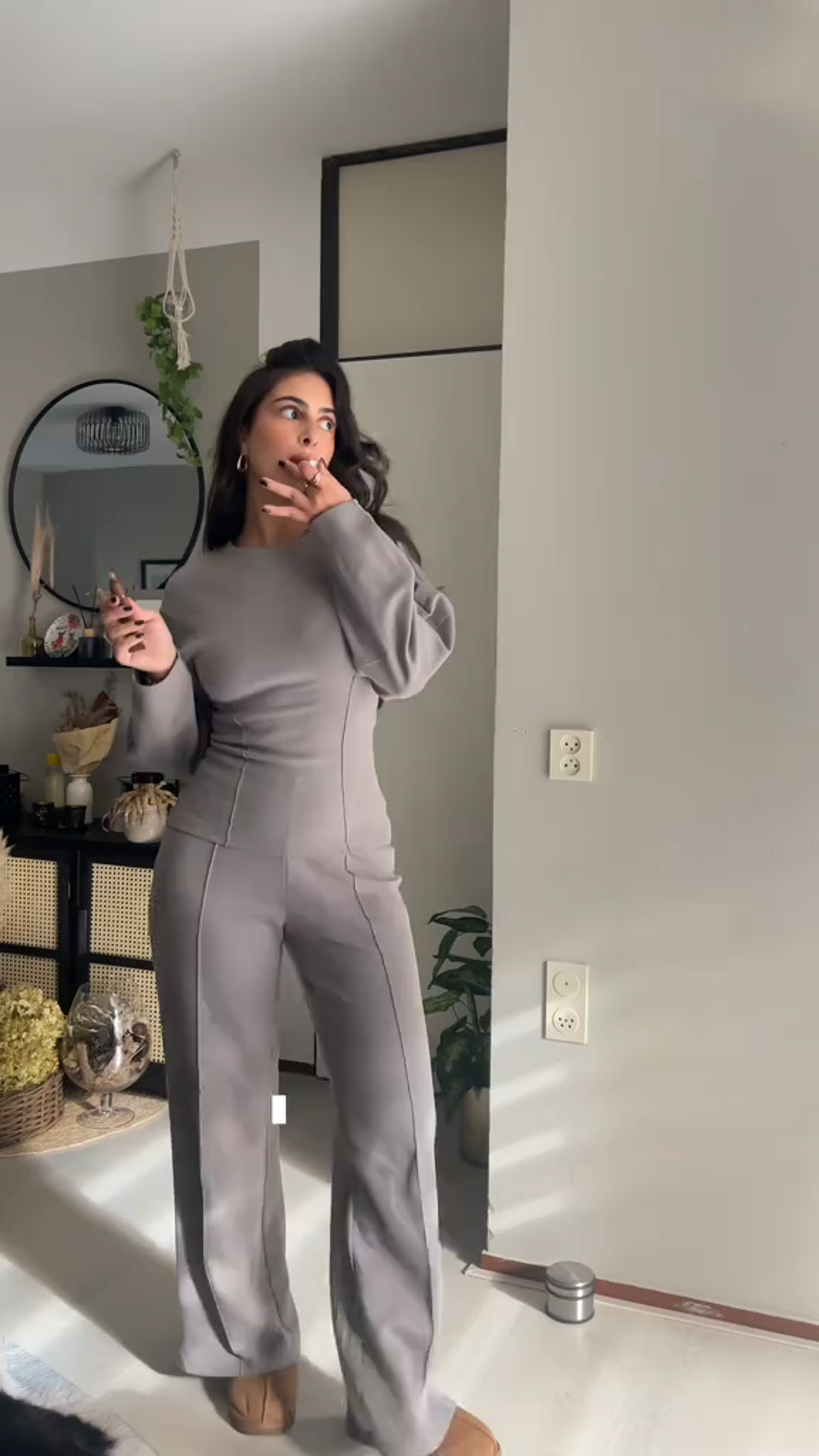 Bequemer Damen Pullover Set mit Weiten Hosen