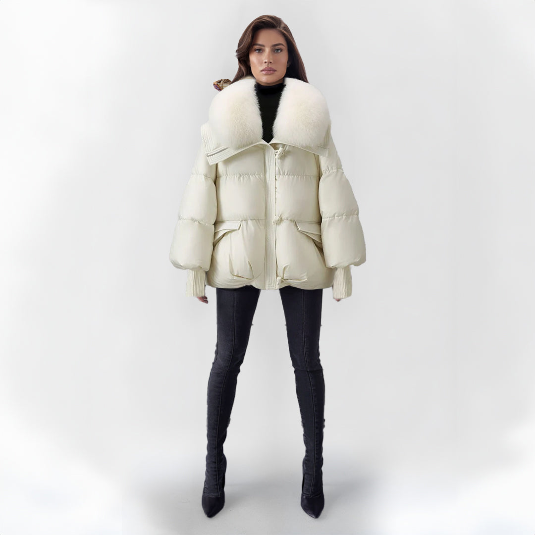 Warmes Winterkleid mit Kunstpelz Kragen