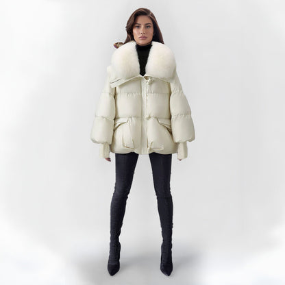 Warmes Winterkleid mit Kunstpelz Kragen