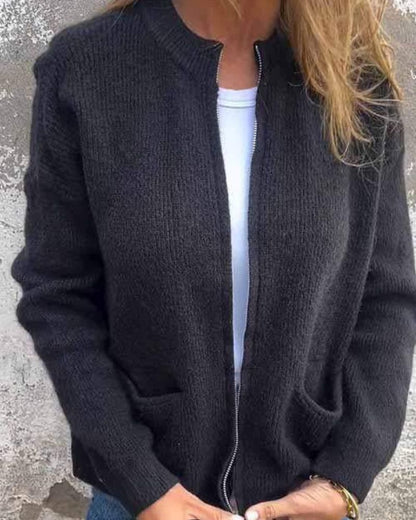 Praktischer Cardigan mit Reißverschluss und Seitentaschen