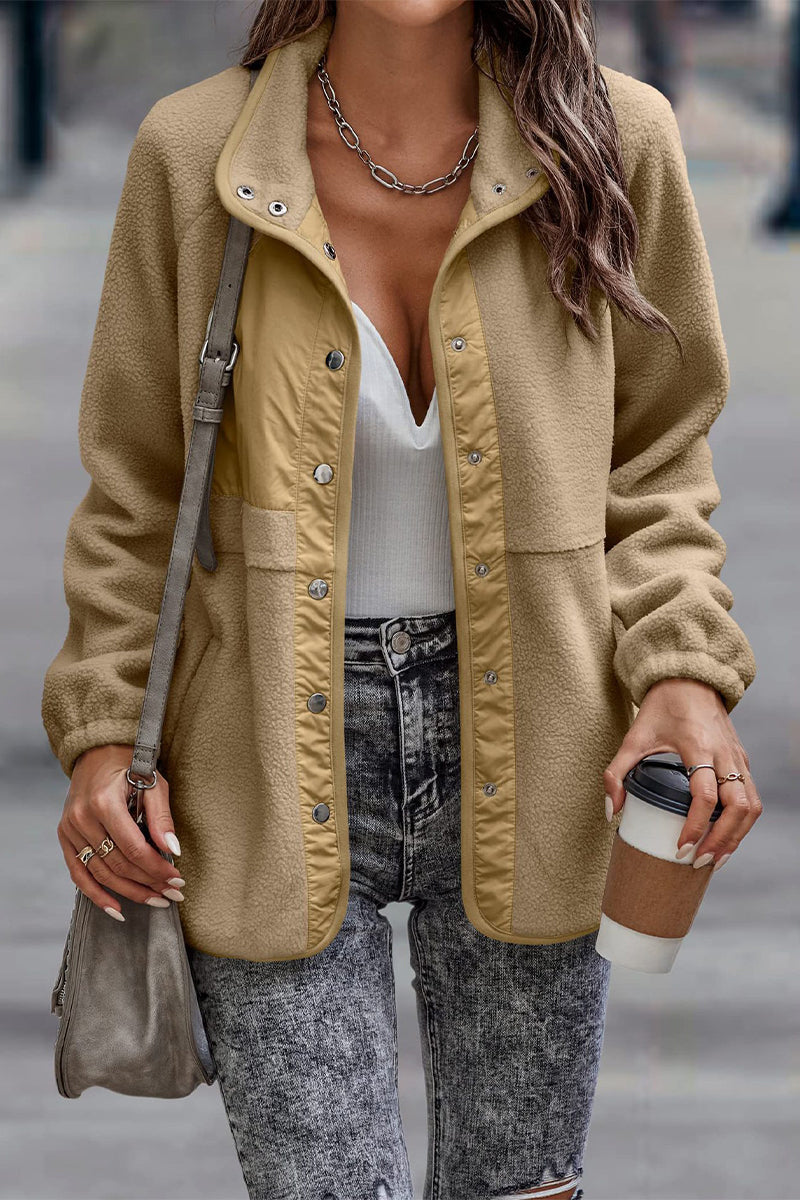 Stylische Rollkragenjacke mit Taschen Patchwork Design