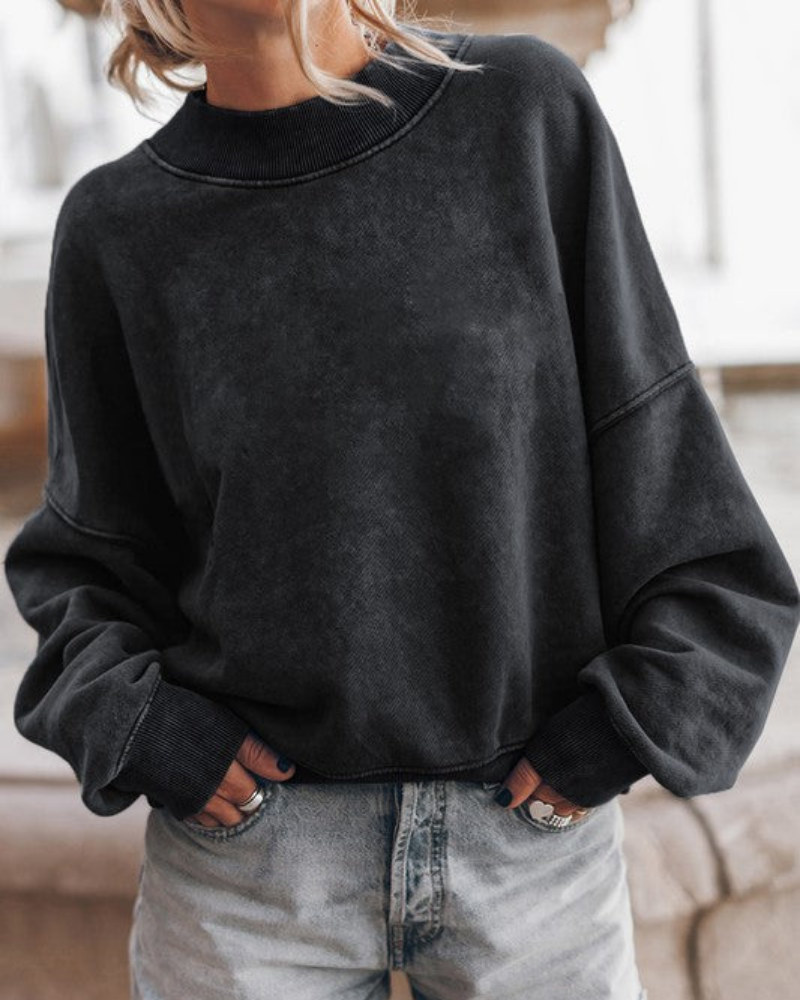 Stilvoller Weißer Pullover Modern Geschefftet