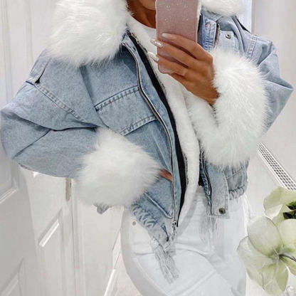 Stylische Winterjacke Jeans Frauen