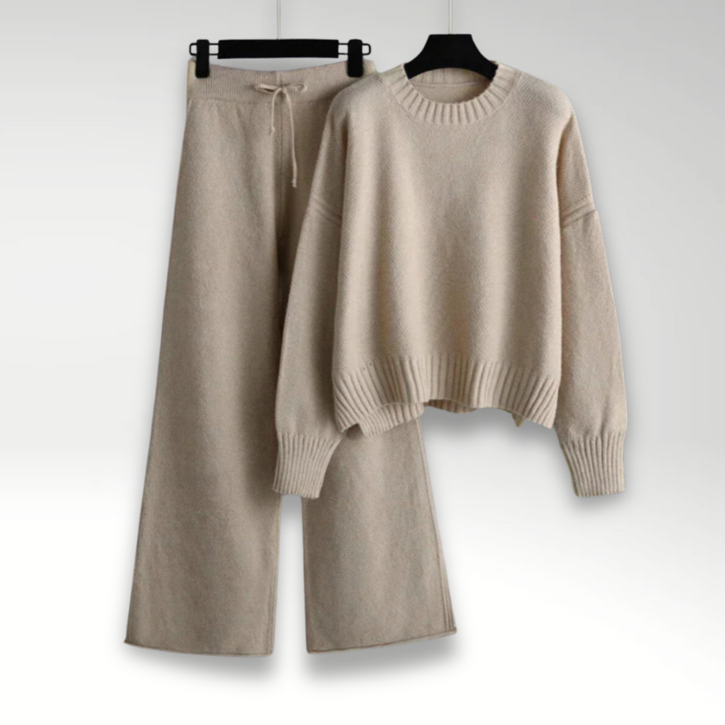 Elegantes Tricot-Kleid mit Kordelverschluss