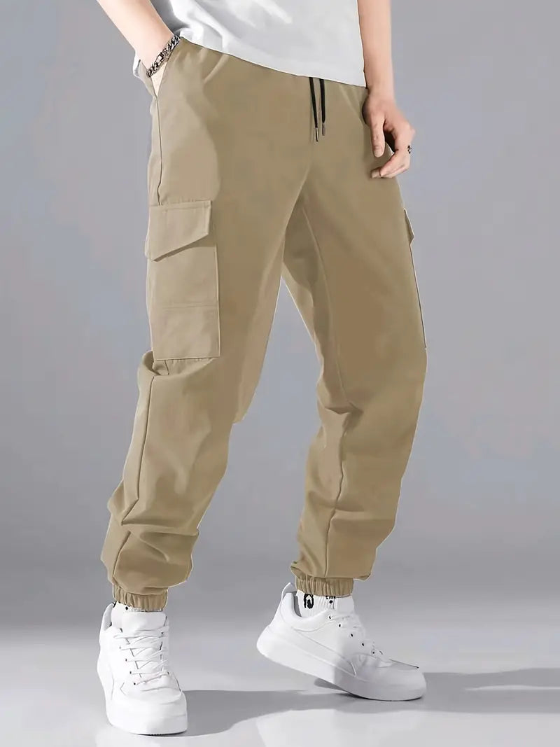 Entspannte Outdoor-Cargohose für Männer