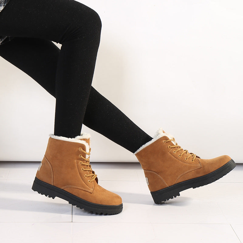 Stylische Knöchelstiefel Wildleder Schnürung