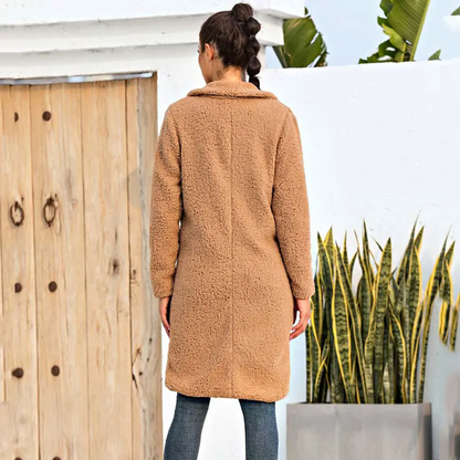 Weicher Wintermantel Fuzzy Optik - IdealeKleiden