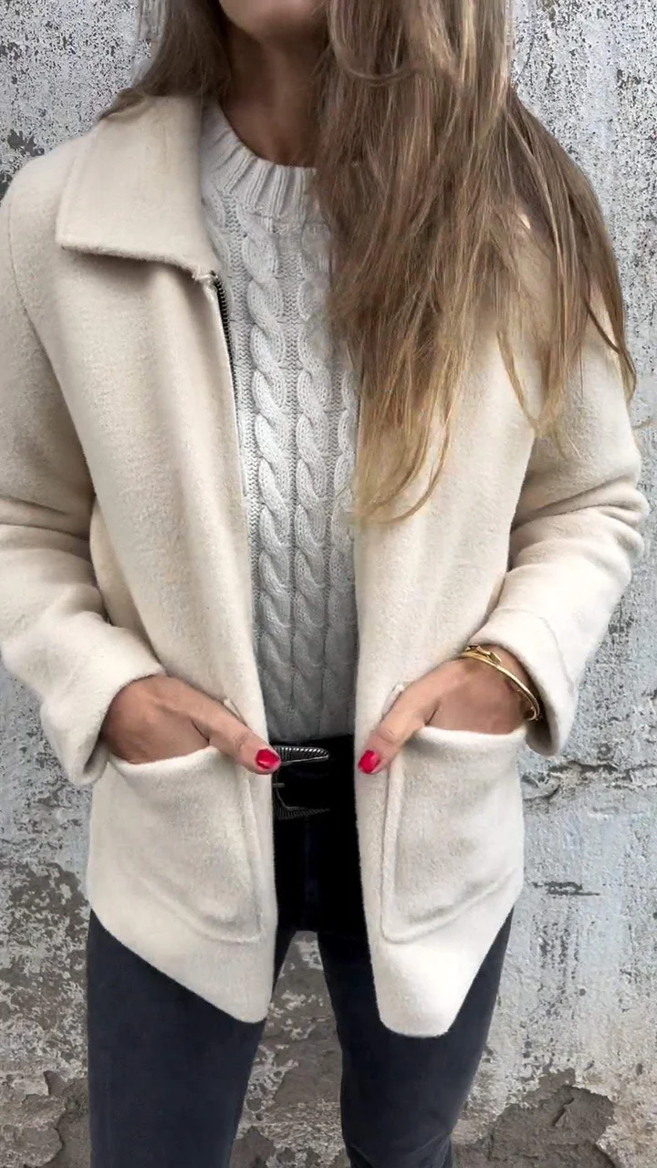 Praktische Damen Jacke mit Reißverschluss