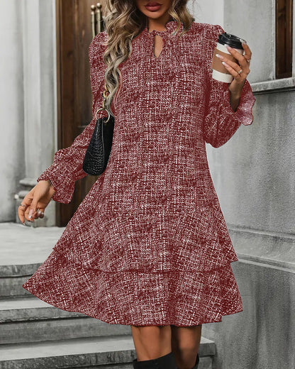 Sommerkleid Mit Ausgestellten Ärmeln Streifenmuster