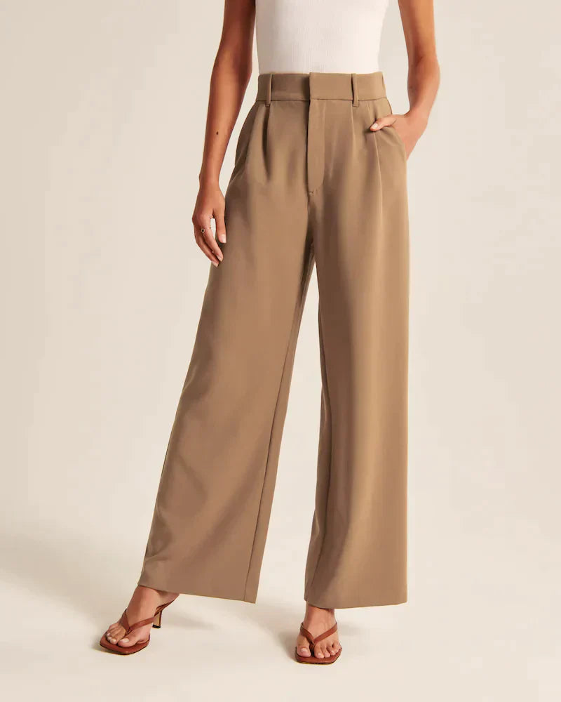 Bequeme Frauenhose Weite Beinstyle