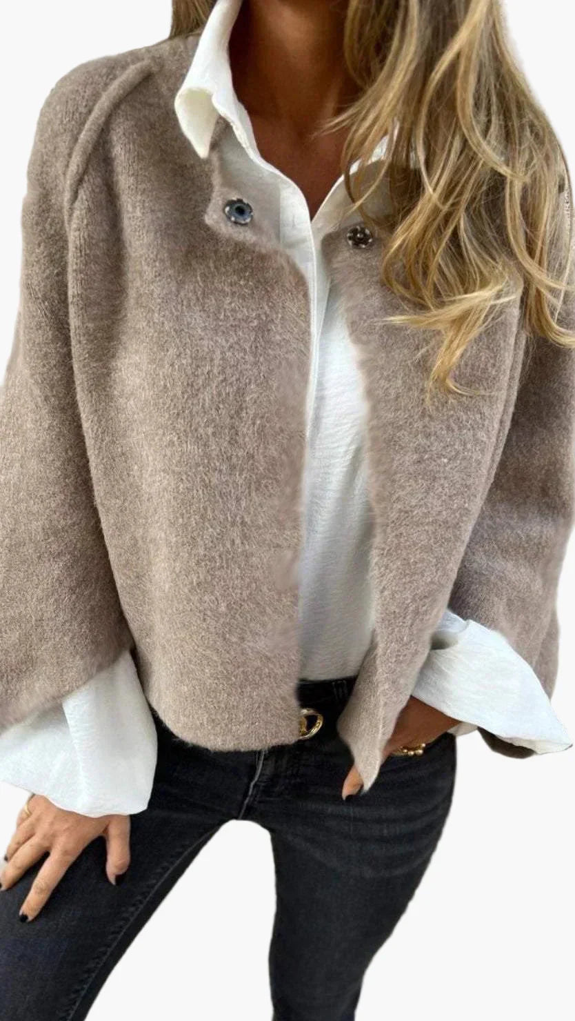 Stilvolle Damenkurzjacke - Elegant und Modern für Business und Alltag - IdealeKleiden