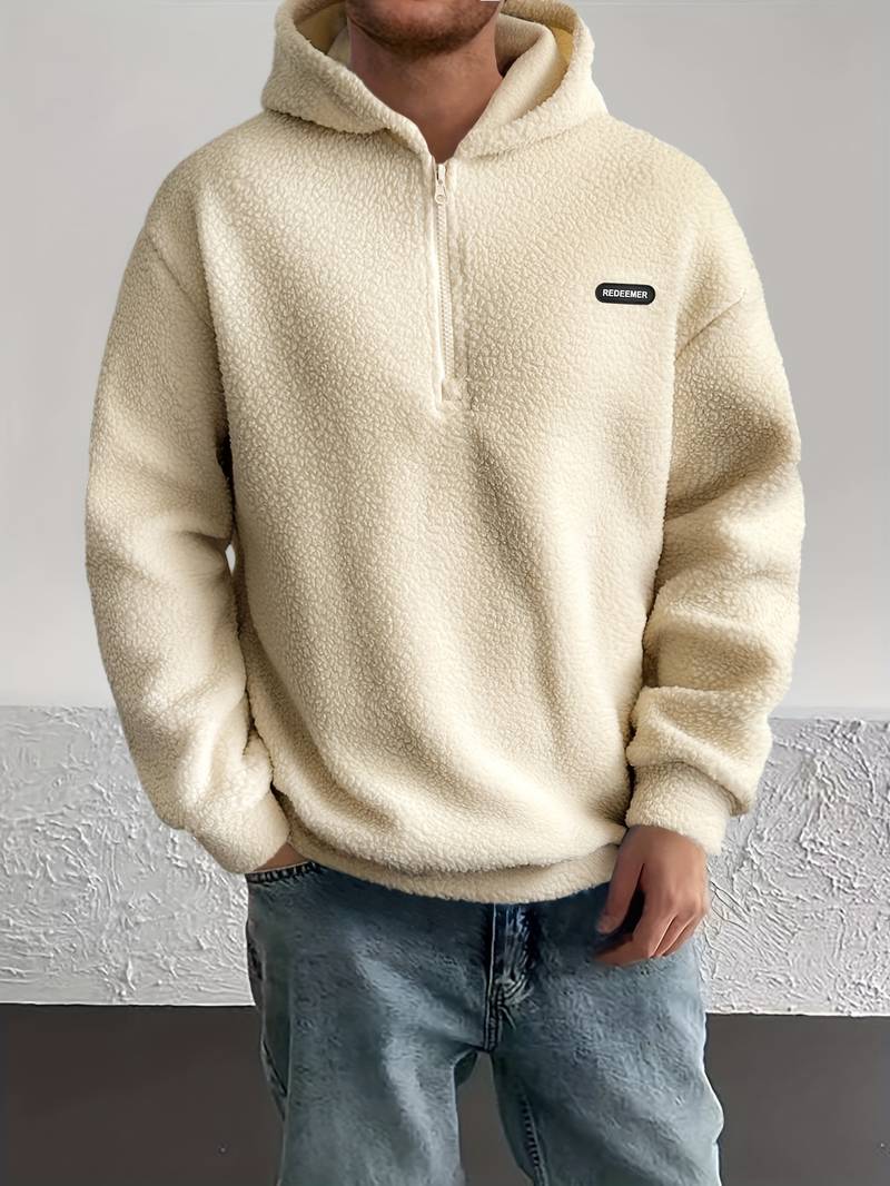Stylischer Herren Hoodie mit Pelzkapuze