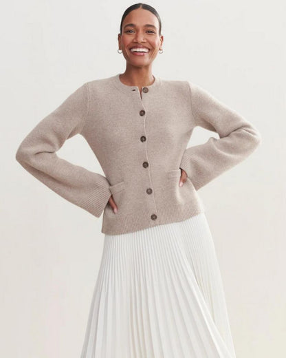 Modischer Cardigan Damen Stil