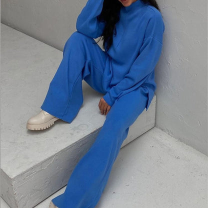 Wintermode Set: Warmes Pullover und Hose