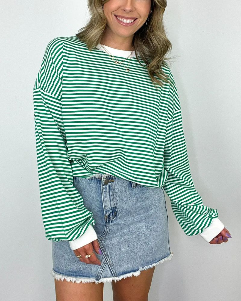 Stylischer Übergrößer Pullover Streifenmuster