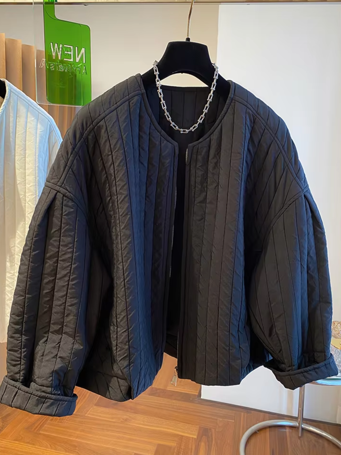 Warmes Steppjacke Mit Reißverschluss Frauen