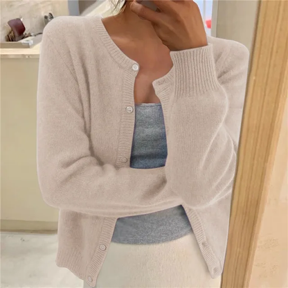 Weiche Damenstrickjacke Bequem