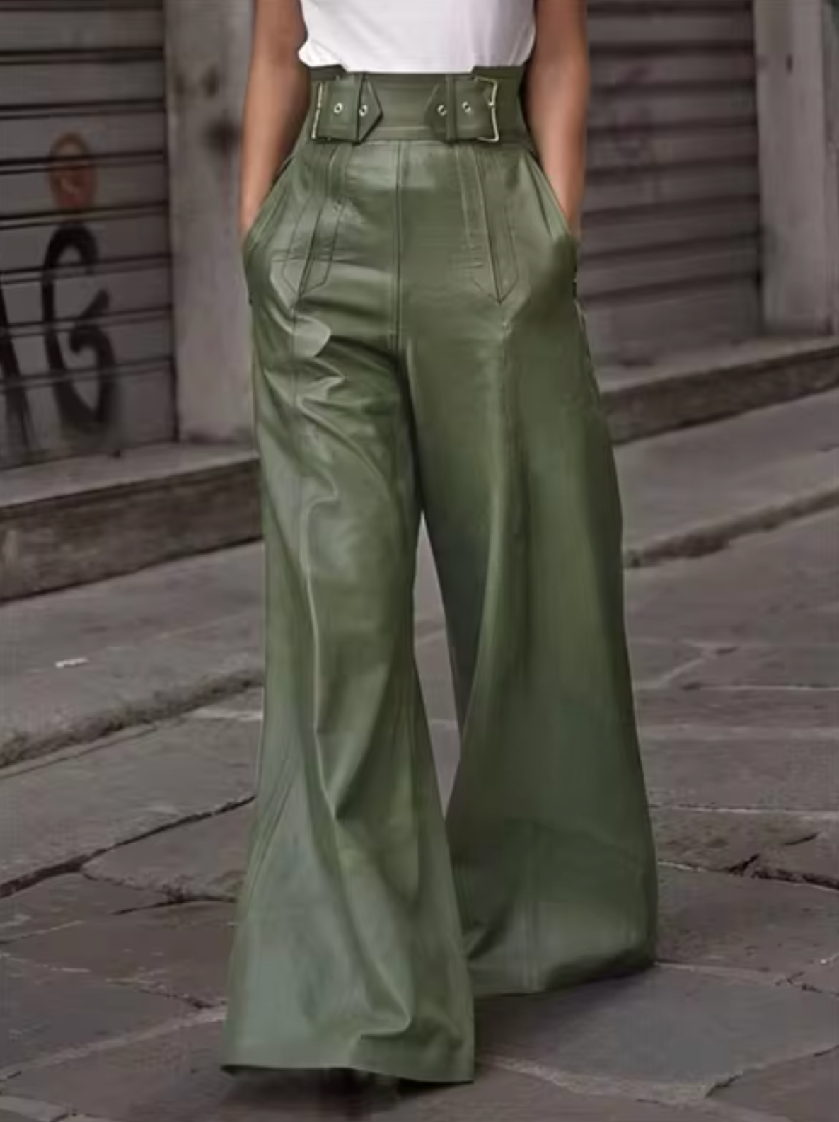 Elegante Lederhosen Damen Hochwertig Plisé