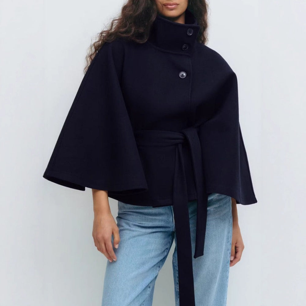 Elegante Damenkleidung | Hochgeschlossenes Kleid Mit Gürtel