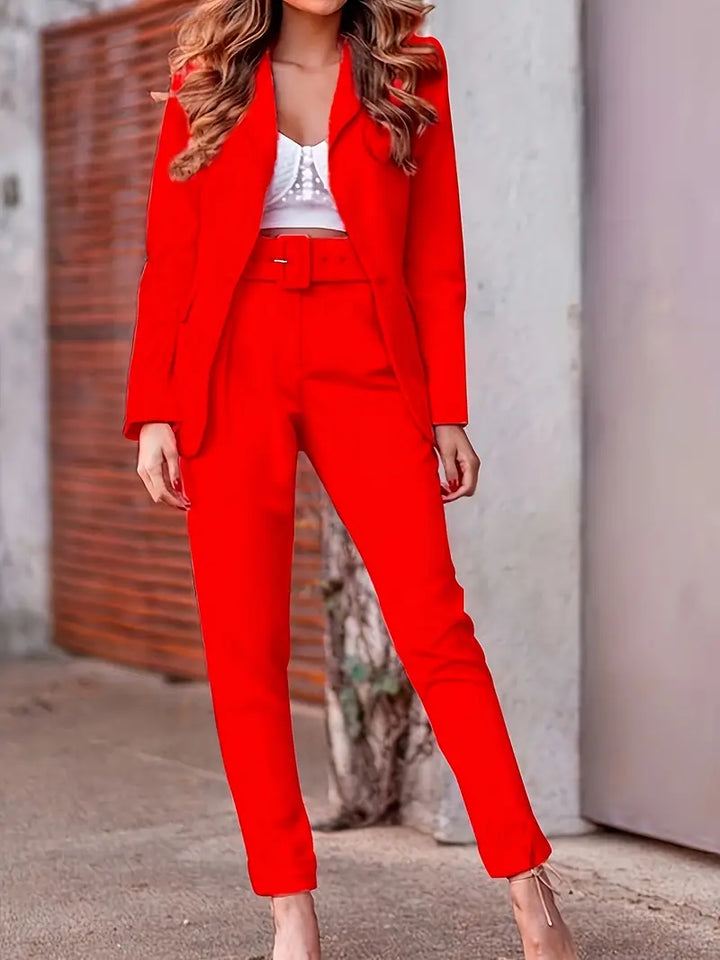 Elegantes Business Outfit Blazer Hose - IdealeKleiden