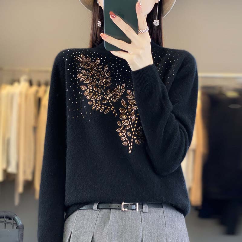 Damenpullover Mit Feinem Blumenmuster