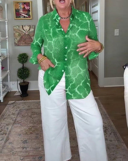 Kleid Mit Knöpfen Strukturiert