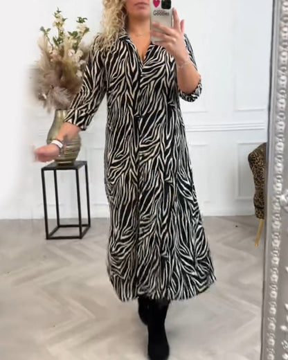 Stylische Kleidung Zebramuster Frauen