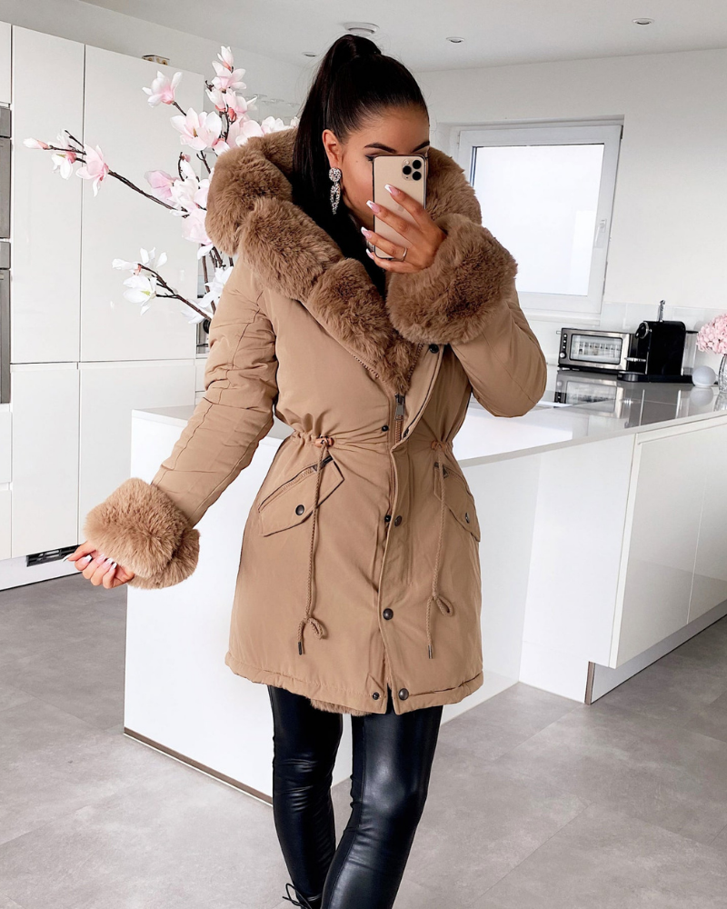 Elegante Abendjacke Glamour Look
