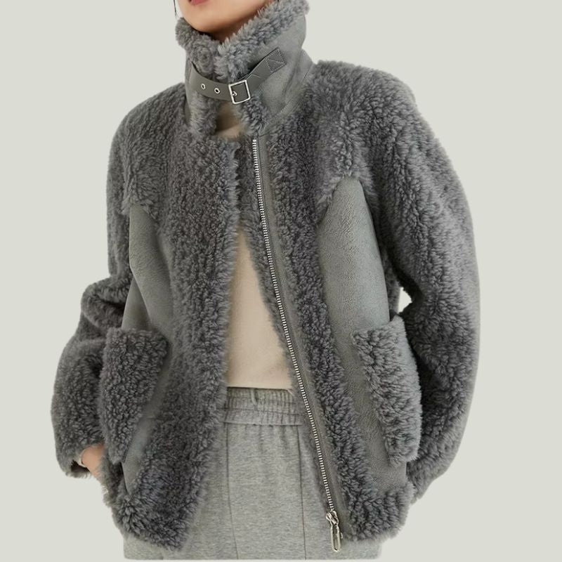 Stylischer Damenmantel Calvay - IdealeKleiden