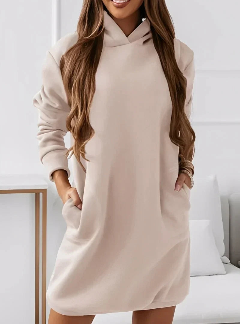 Stylisches Minikleid mit Kapuze Damenmode - IdealeKleiden