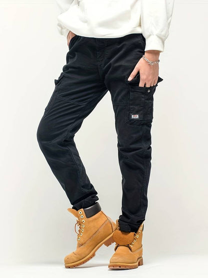 Trendige Herrenhose Mit Vielen Taschen