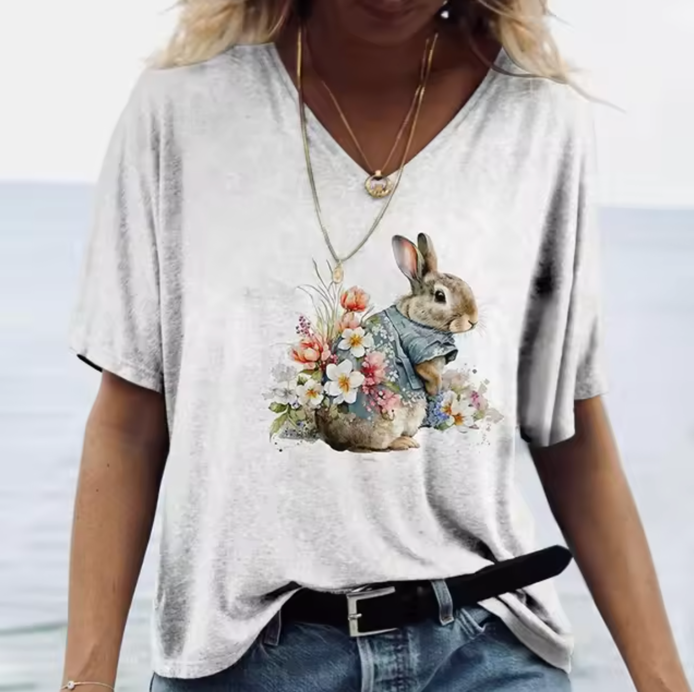 Weiße T-Shirts mit Niedlich Hasen Design
