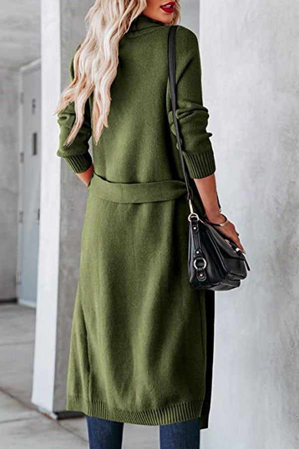 Stilvolle Strickjacke mit Krawatte Look - IdealeKleiden